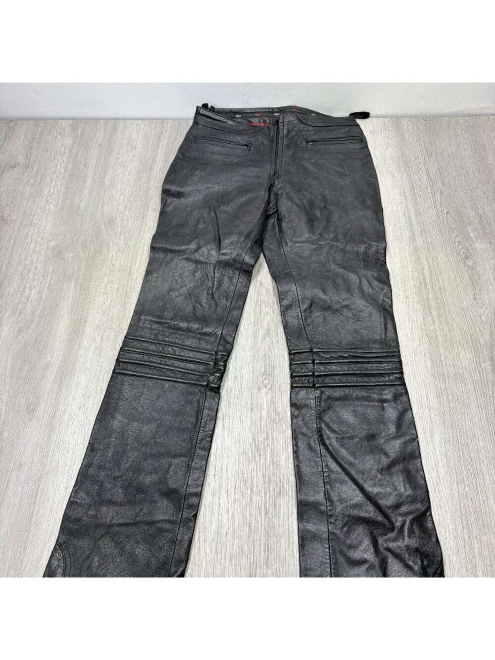 Y2K Vintage Wilson’s Leather Moto-Style Maxima Straight Leg Leather Pant XS